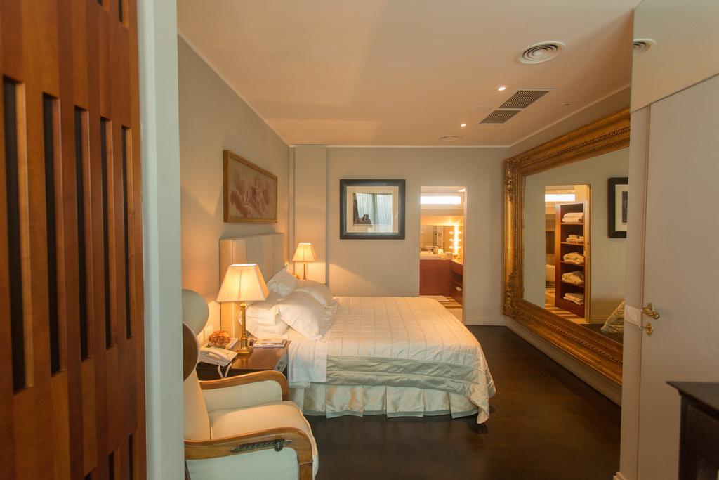 La Scelta Di Goethe - Luxury Suites Rome Buitenkant foto